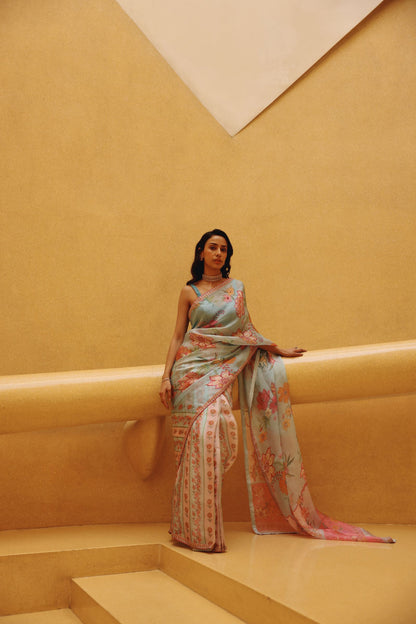 Leni pre-drape saree set