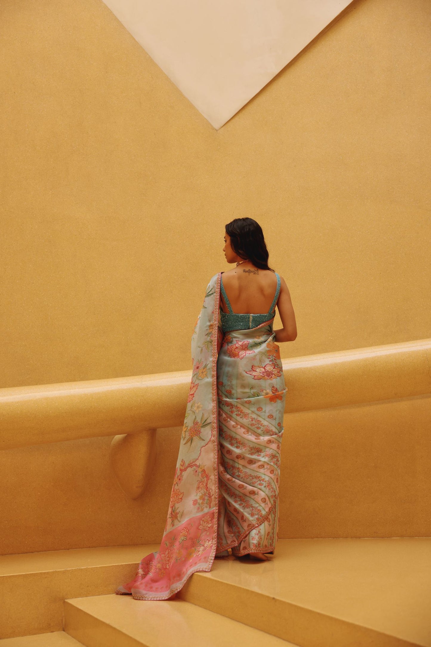 Leni pre-drape saree set