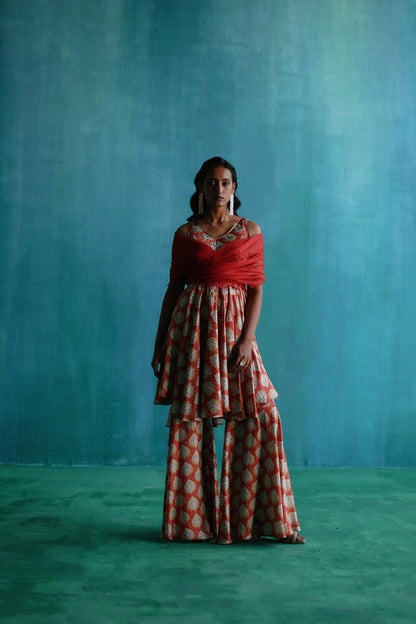 Red khwabeeda anarkali set.